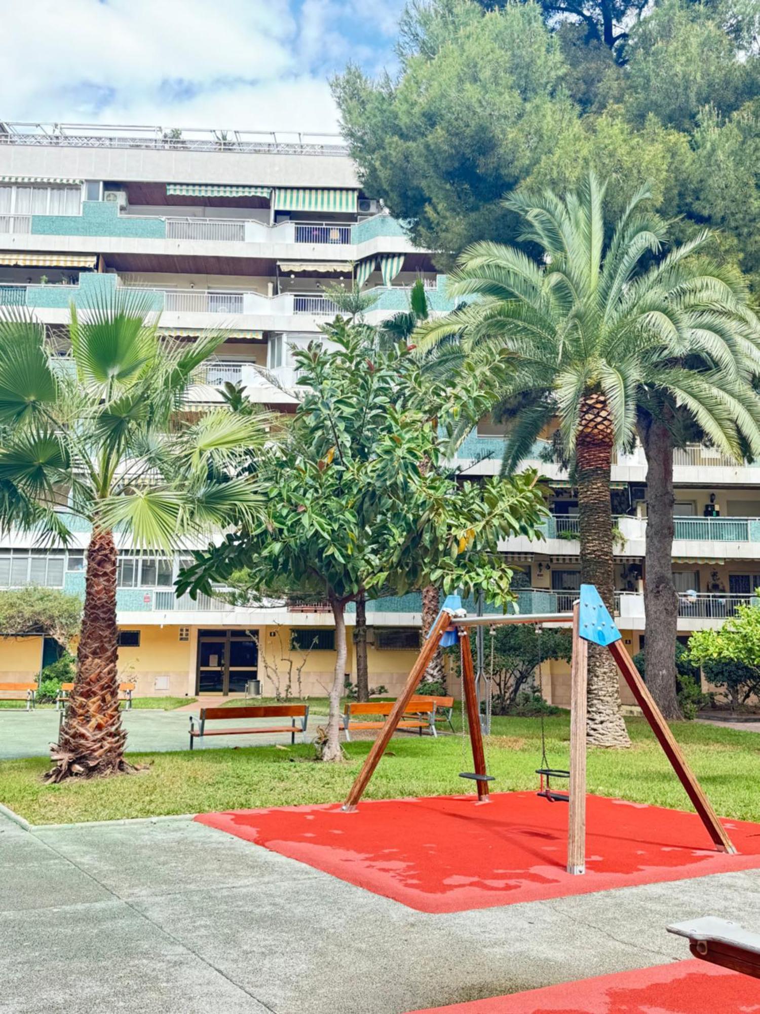 Lux Apartament 萨洛 外观 照片
